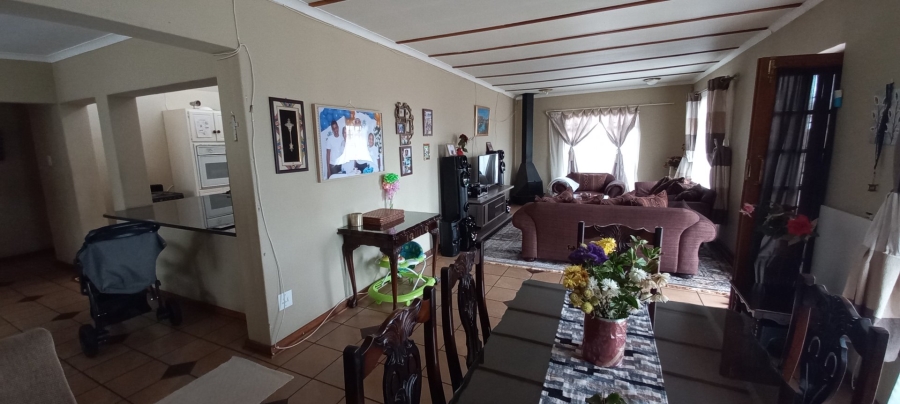 To Let 3 Bedroom Property for Rent in Panorama Free State